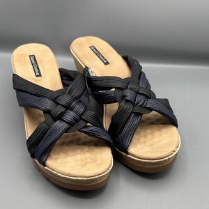 Good Choice Caro Black Wedge Sandals